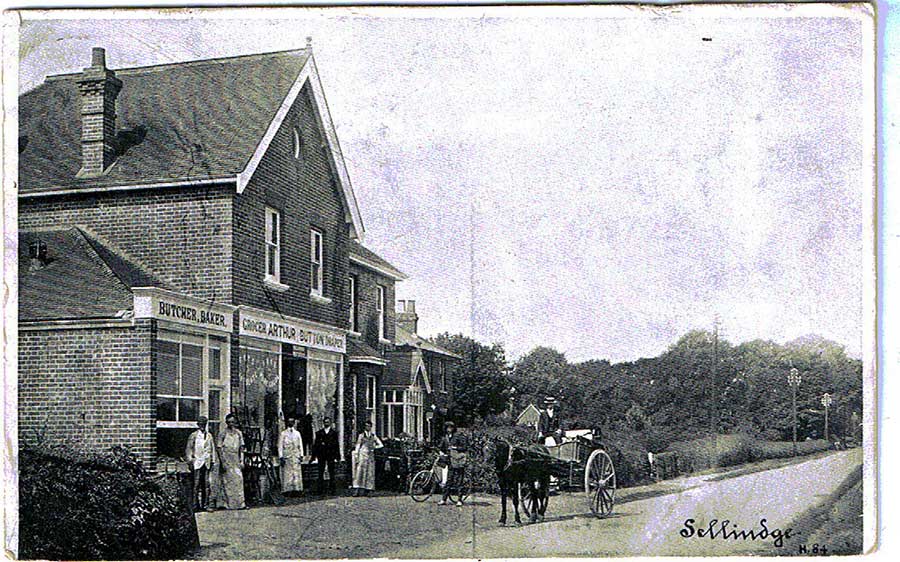 grocers shop on main road which is now a microwave shop